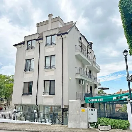 Apartman Beachside Bliss By Mery -balchik Balcsik